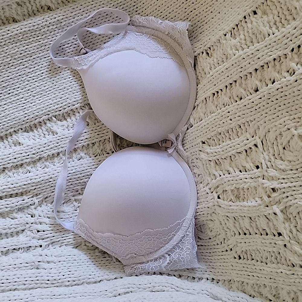 Victoria's Secret Dream Angel Push up bra size 34D